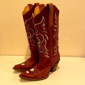 Corral Vintage Cowboy Boots Plum size 6M